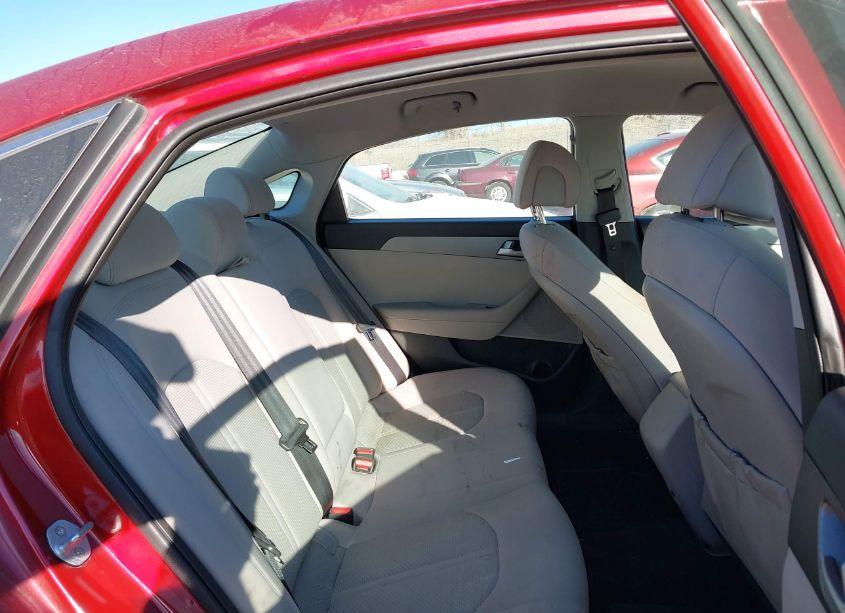 Photo 8 of 2016 Hyundai Sonata SE (VIN 5NPE24AF0GH339347)
