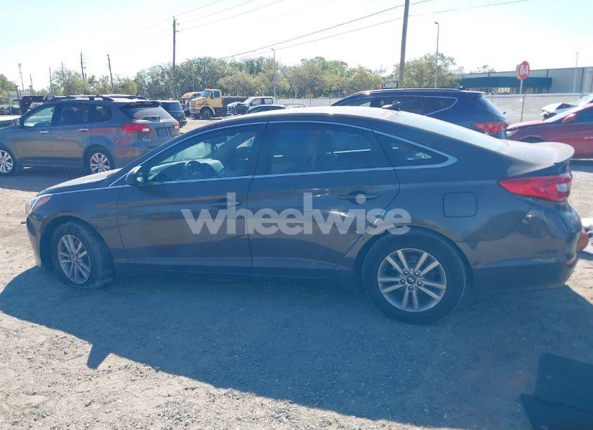Photo 14 of 2016 Hyundai Sonata SE (VIN 5NPE24AF0GH344502)