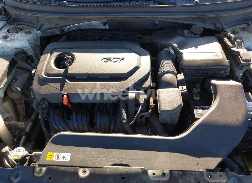 Photo 10 of 2016 Hyundai Sonata SE (VIN 5NPE24AF0GH358514)