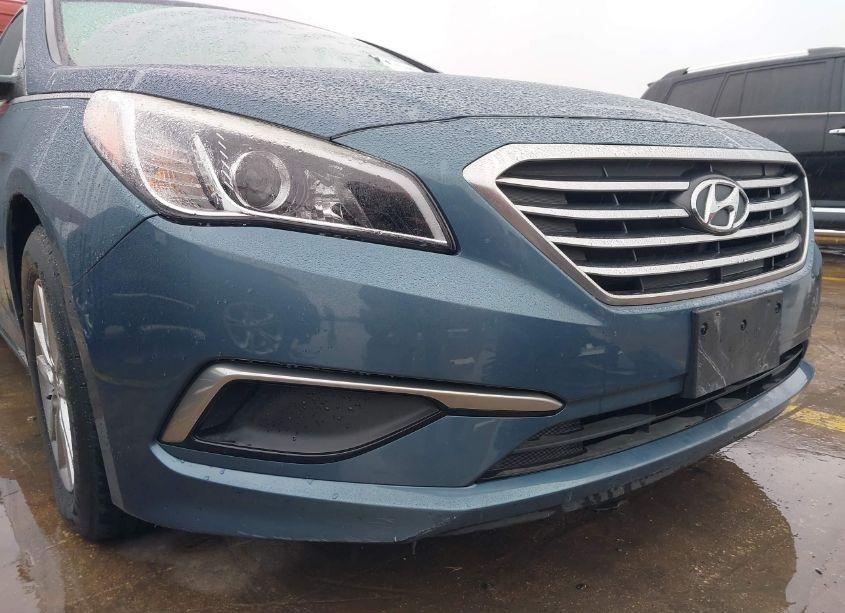 Photo 6 of 2016 Hyundai Sonata SE (VIN 5NPE24AF0GH376933)