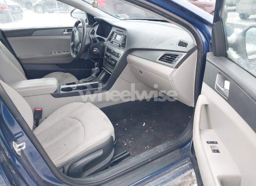 Photo 5 of 2016 Hyundai Sonata (VIN 5NPE24AF0GH410420)