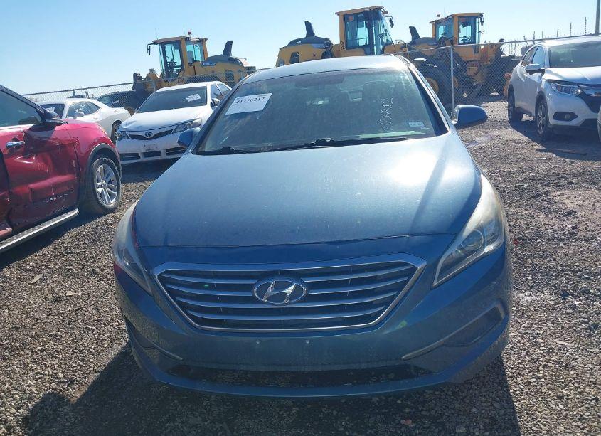 Photo 12 of 2016 Hyundai Sonata SE (VIN 5NPE24AF0GH417352)