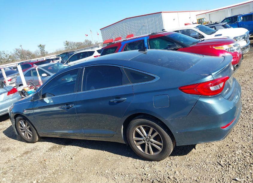Photo 14 of 2016 Hyundai Sonata SE (VIN 5NPE24AF0GH417352)