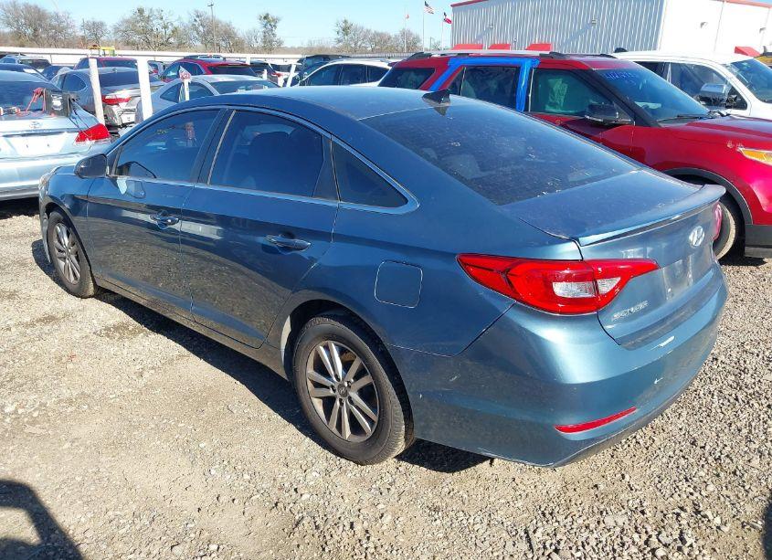 Photo 3 of 2016 Hyundai Sonata SE (VIN 5NPE24AF0GH417352)