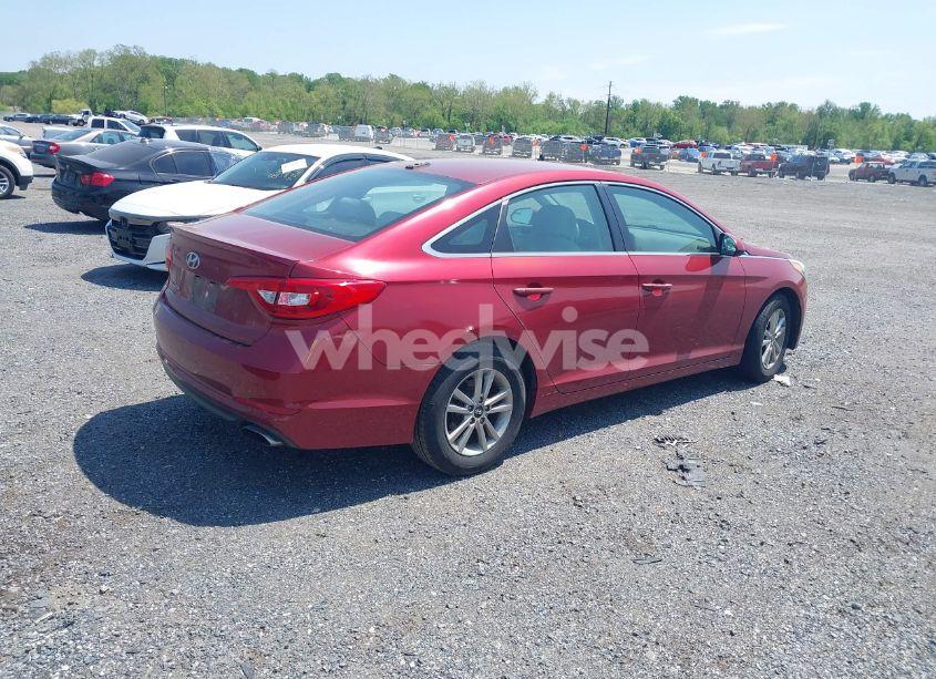 Photo 4 of 2016 Hyundai Sonata SE (VIN 5NPE24AF0GH426827)
