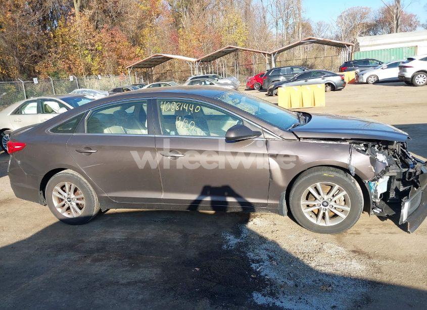 Photo 13 of 2016 Hyundai Sonata SE (VIN 5NPE24AF0GH435317)