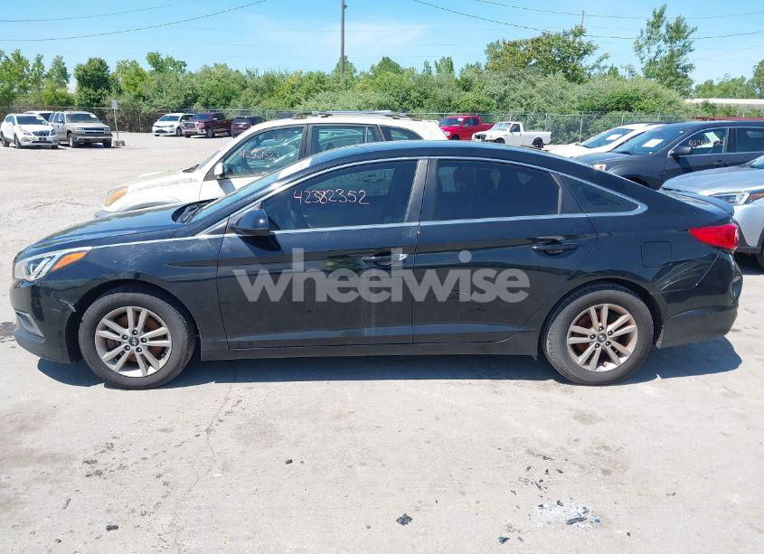 Photo 14 of 2017 Hyundai Sonata SE (VIN 5NPE24AF0HH445024)