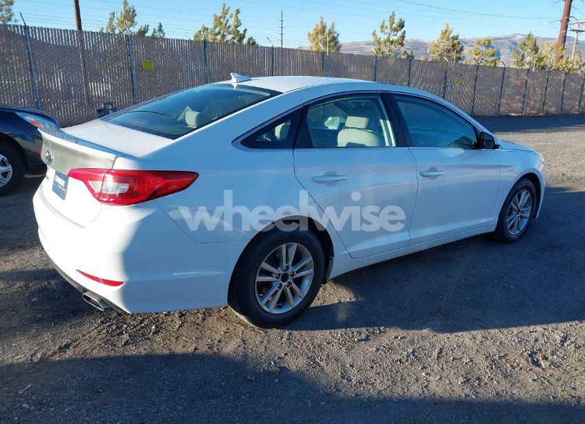 Photo 4 of 2017 Hyundai Sonata (VIN 5NPE24AF0HH453950)