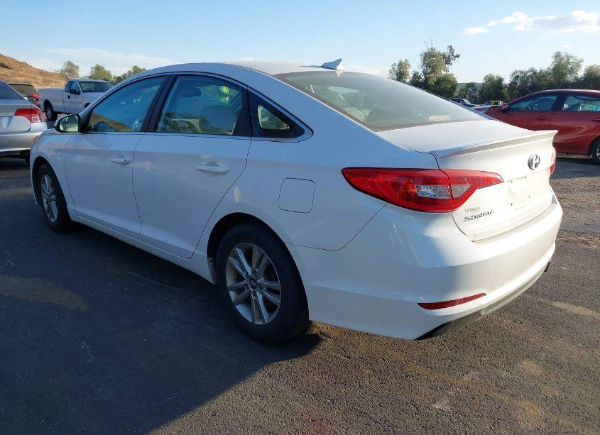 Photo 3 of 2017 Hyundai Sonata SE (VIN 5NPE24AF0HH486415)