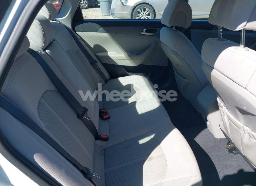 Photo 8 of 2017 Hyundai Sonata SE (VIN 5NPE24AF0HH508817)