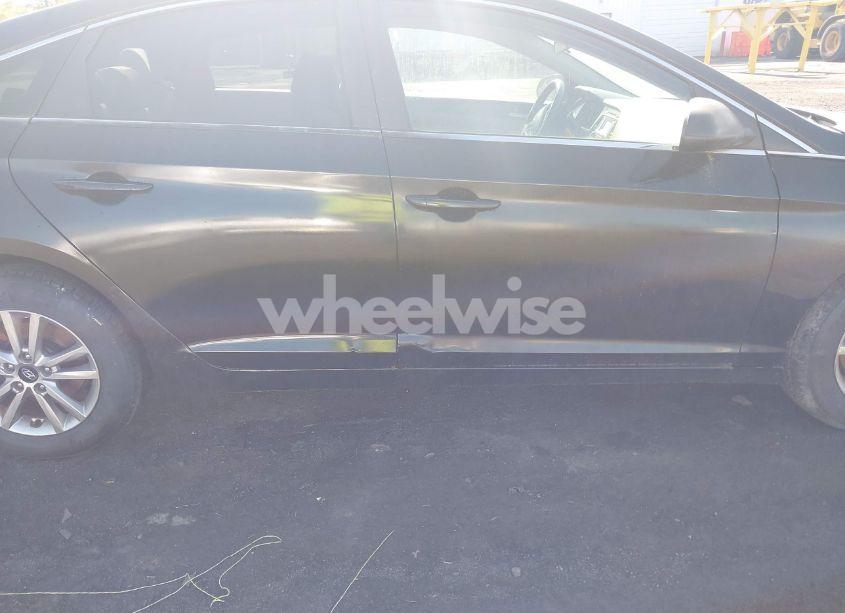 Photo 6 of 2017 Hyundai Sonata (VIN 5NPE24AF0HH528467)