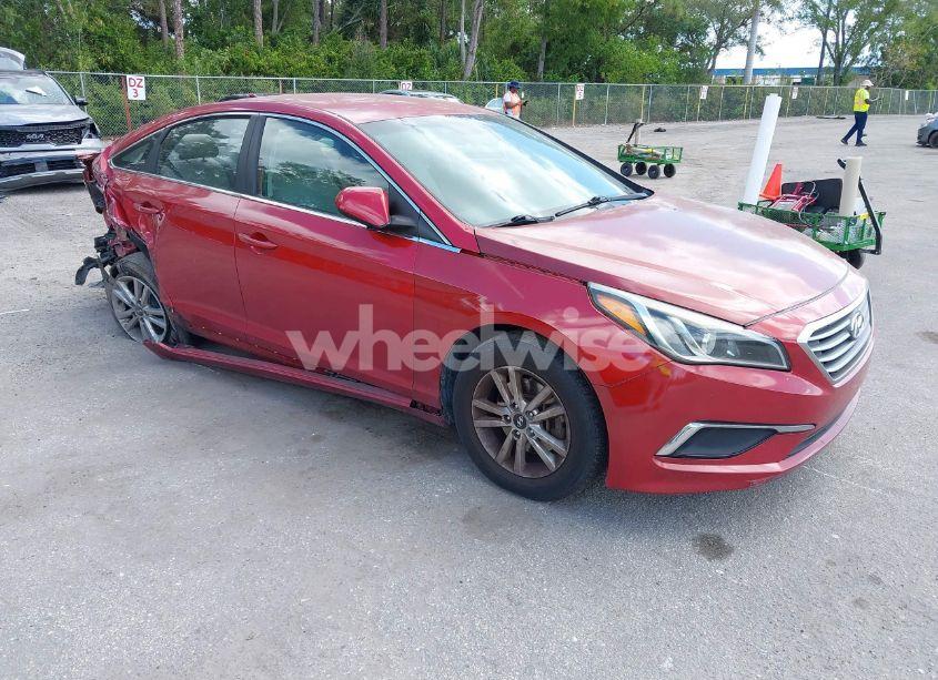 2017 Hyundai Sonata (VIN 5NPE24AF0HH540294) main photo
