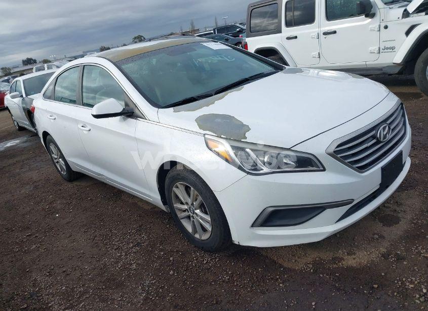 2017 Hyundai Sonata (VIN 5NPE24AF0HH572310) main photo