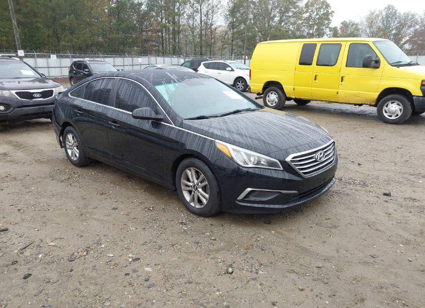 2017 Hyundai Sonata (VIN 5NPE24AF0HH576714) main photo