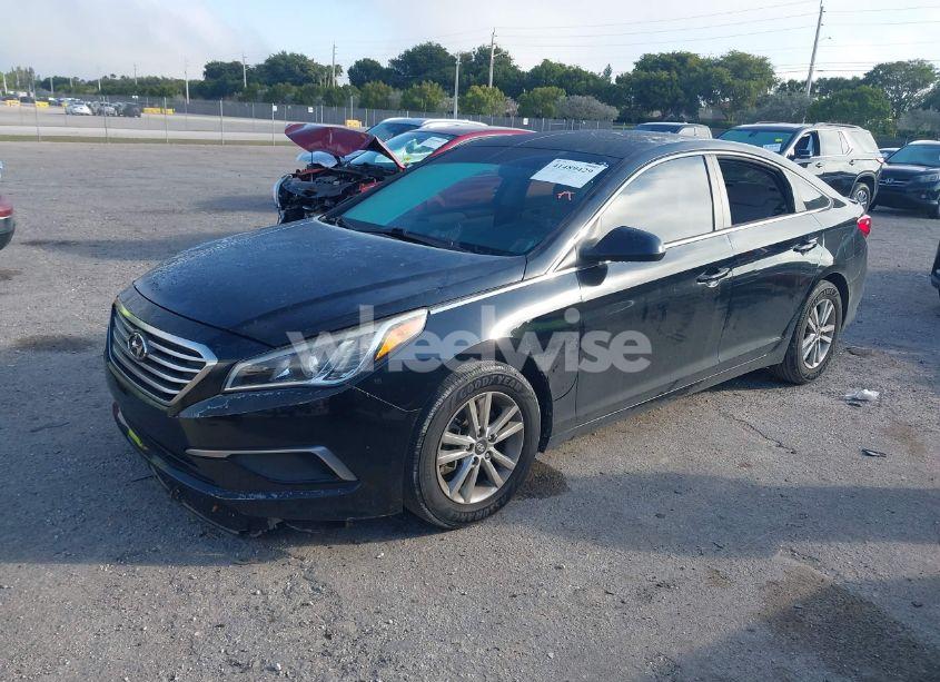 Photo 6 of 2017 Hyundai Sonata (VIN 5NPE24AF0HH584974)
