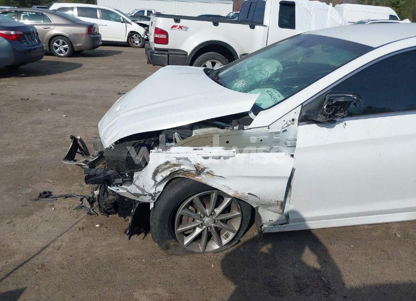 Photo 19 of 2018 Hyundai Sonata SE (VIN 5NPE24AF0JH600287)