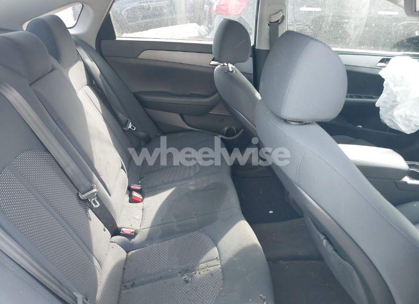 Photo 8 of 2018 Hyundai Sonata SE (VIN 5NPE24AF0JH600287)