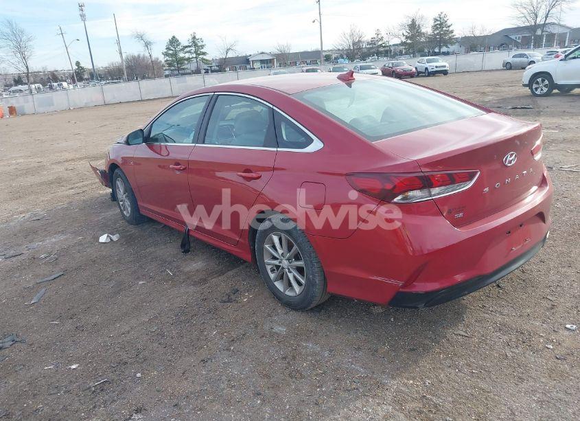 Photo 3 of 2018 Hyundai Sonata SE (VIN 5NPE24AF0JH607126)