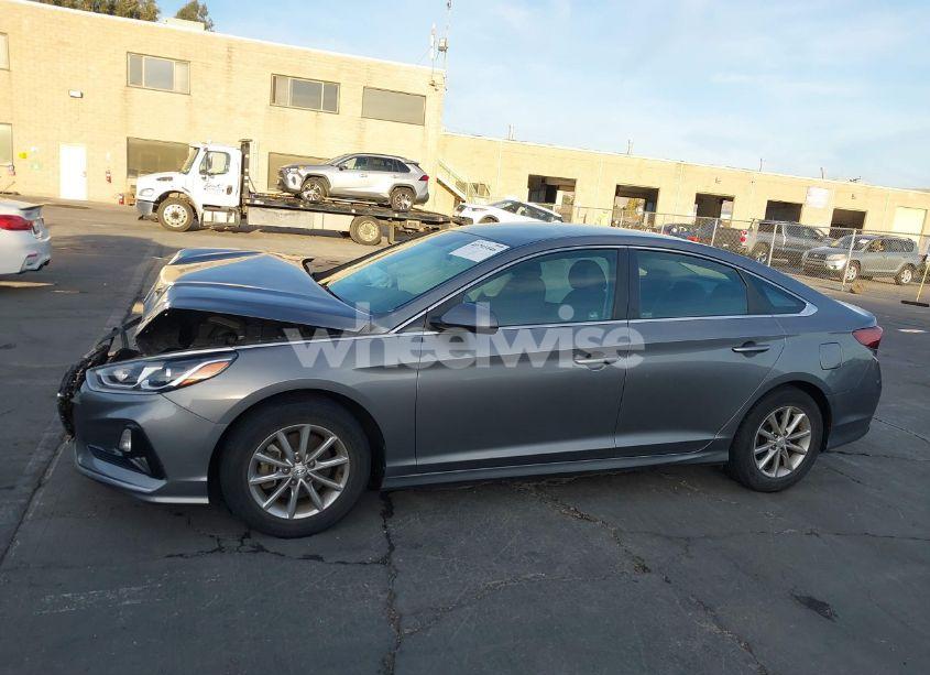 Photo 13 of 2018 Hyundai Sonata SE (VIN 5NPE24AF0JH619292)