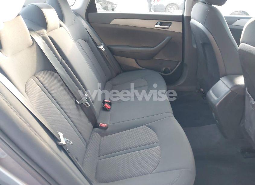 Photo 8 of 2018 Hyundai Sonata SE (VIN 5NPE24AF0JH619292)