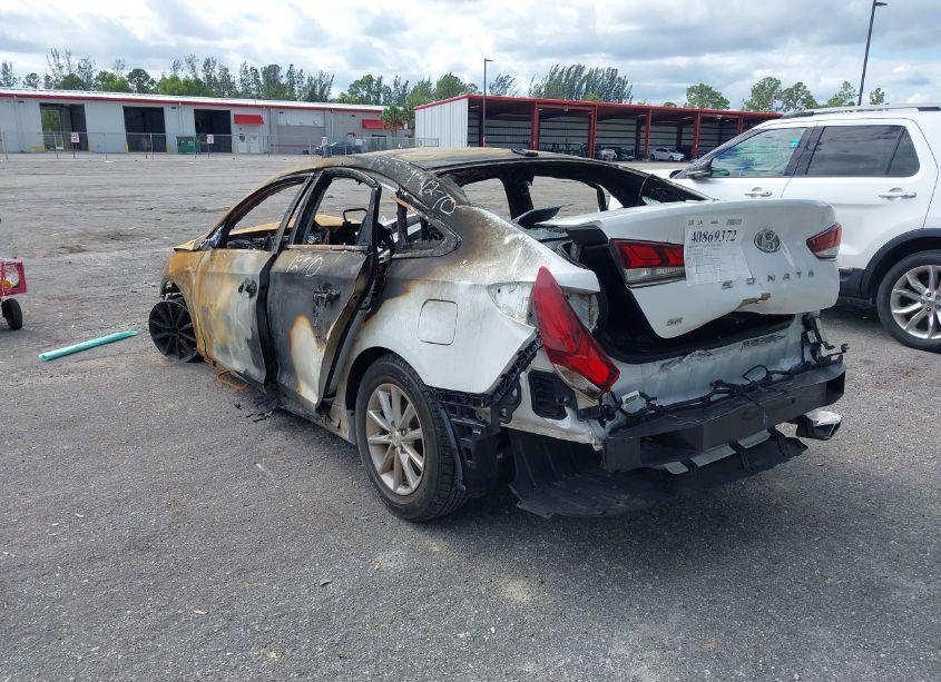 Photo 3 of 2018 Hyundai Sonata SE (VIN 5NPE24AF0JH663342)