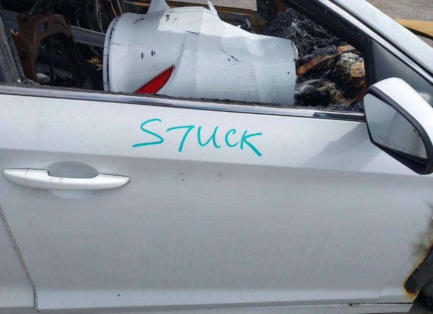 Photo 5 of 2018 Hyundai Sonata SE (VIN 5NPE24AF0JH663342)