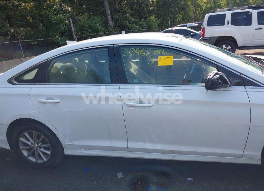 Photo 12 of 2018 Hyundai Sonata SE (VIN 5NPE24AF0JH680688)