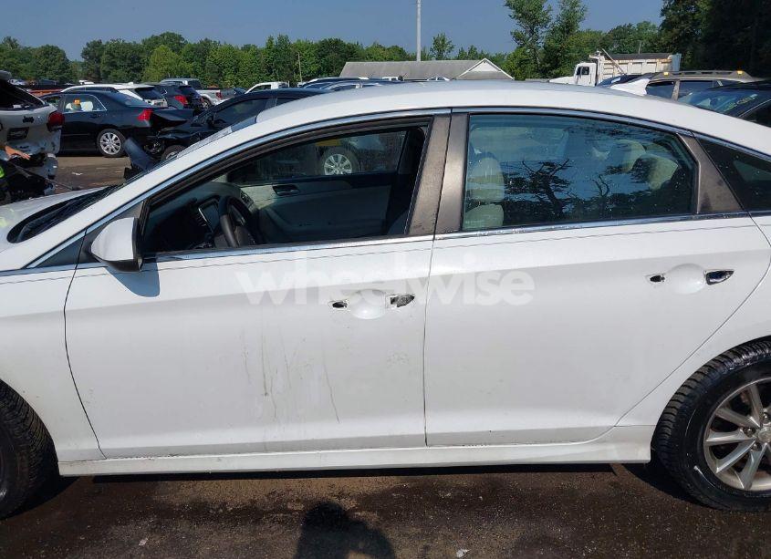Photo 13 of 2018 Hyundai Sonata SE (VIN 5NPE24AF0JH680688)