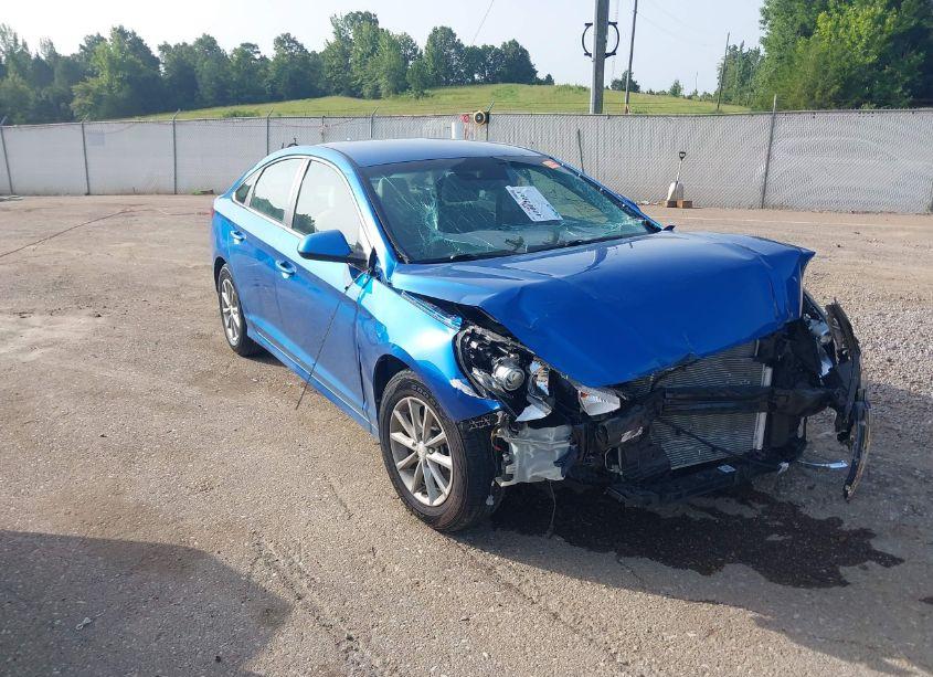 2018 Hyundai Sonata SE (VIN 5NPE24AF0JH691657) main photo