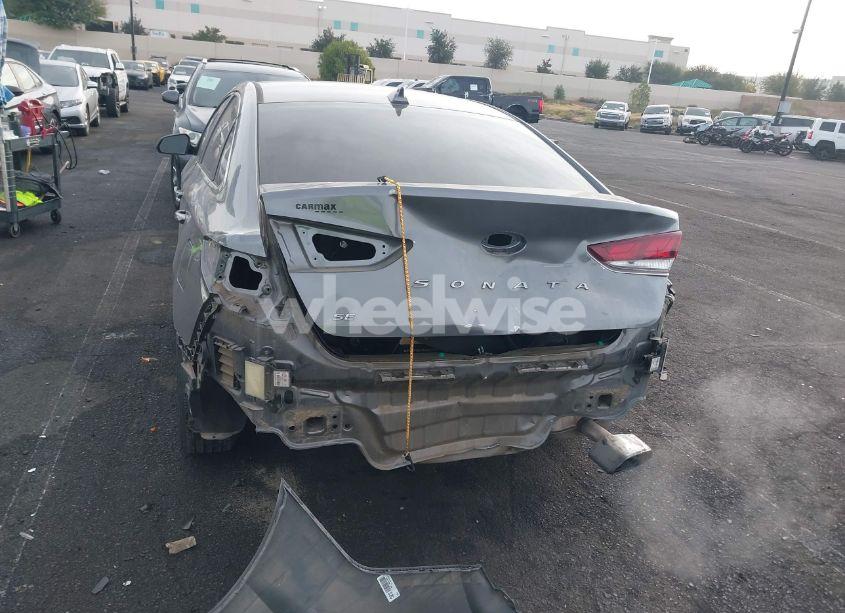 Photo 6 of 2018 Hyundai Sonata SE (VIN 5NPE24AF0JH692503)