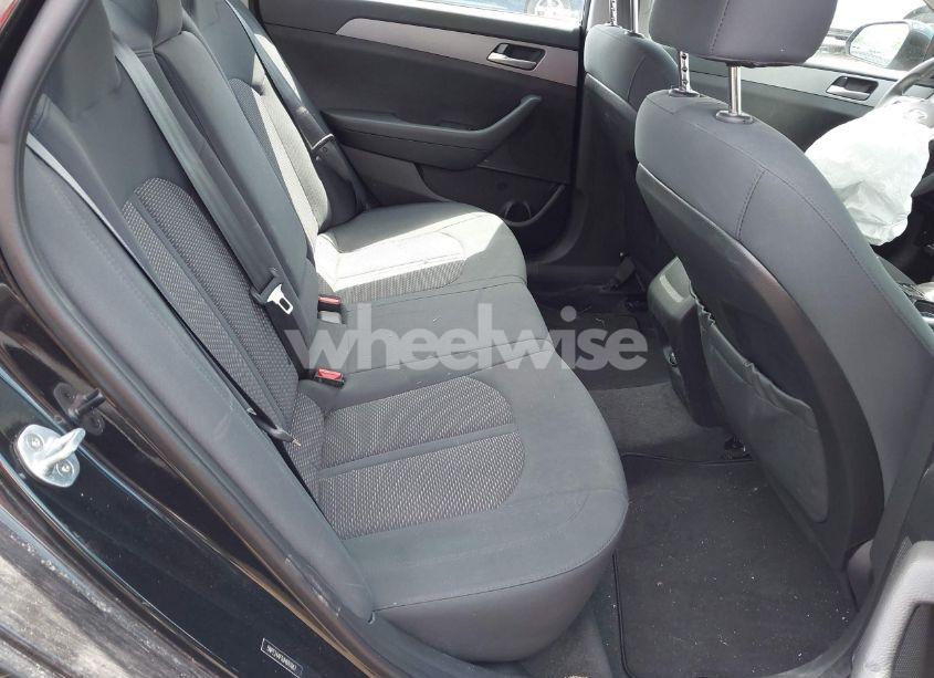 Photo 8 of 2018 Hyundai Sonata SE (VIN 5NPE24AF0JH693067)