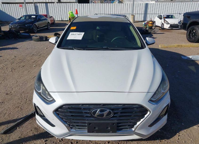 Photo 12 of 2018 Hyundai Sonata SE (VIN 5NPE24AF0JH696504)