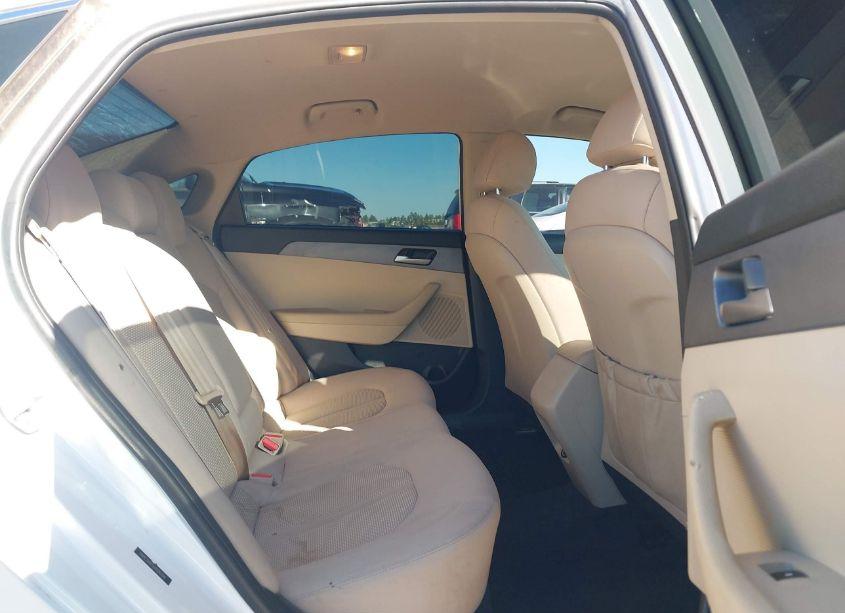 Photo 8 of 2018 Hyundai Sonata SE (VIN 5NPE24AF0JH696504)