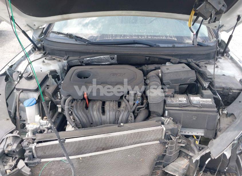 Photo 10 of 2018 Hyundai Sonata SE (VIN 5NPE24AF0JH697829)