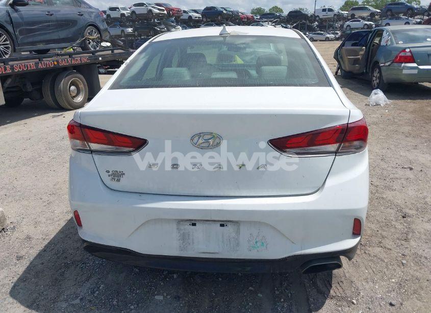 Photo 16 of 2018 Hyundai Sonata SE (VIN 5NPE24AF0JH697829)