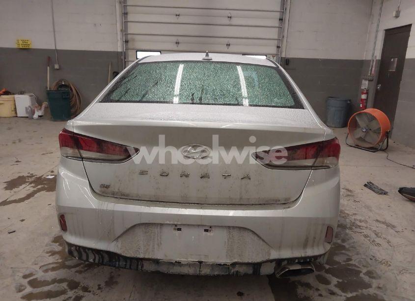 Photo 16 of 2018 Hyundai Sonata SE (VIN 5NPE24AF0JH707923)