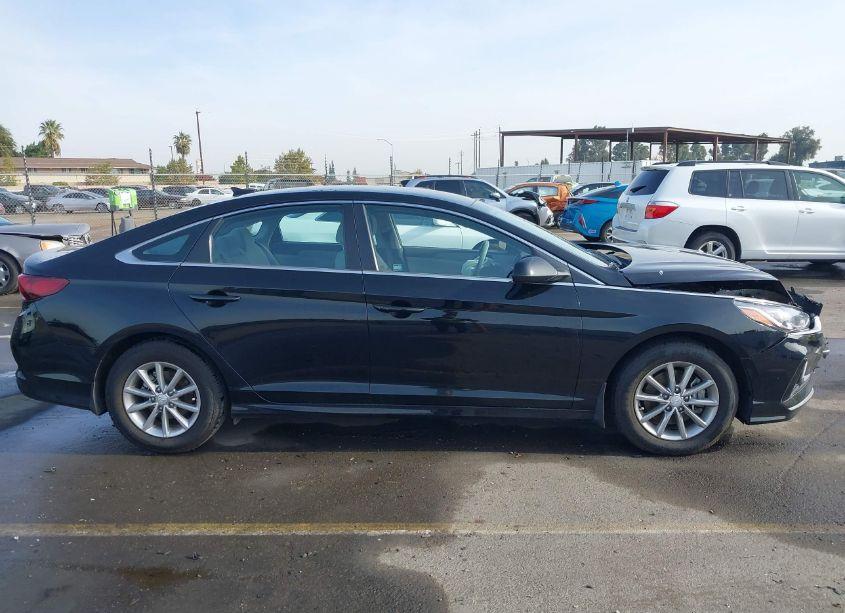 Photo 13 of 2019 Hyundai Sonata SE (VIN 5NPE24AF0KH737070)