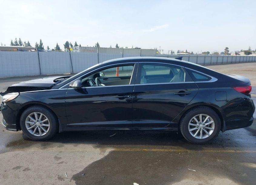 Photo 14 of 2019 Hyundai Sonata SE (VIN 5NPE24AF0KH737070)