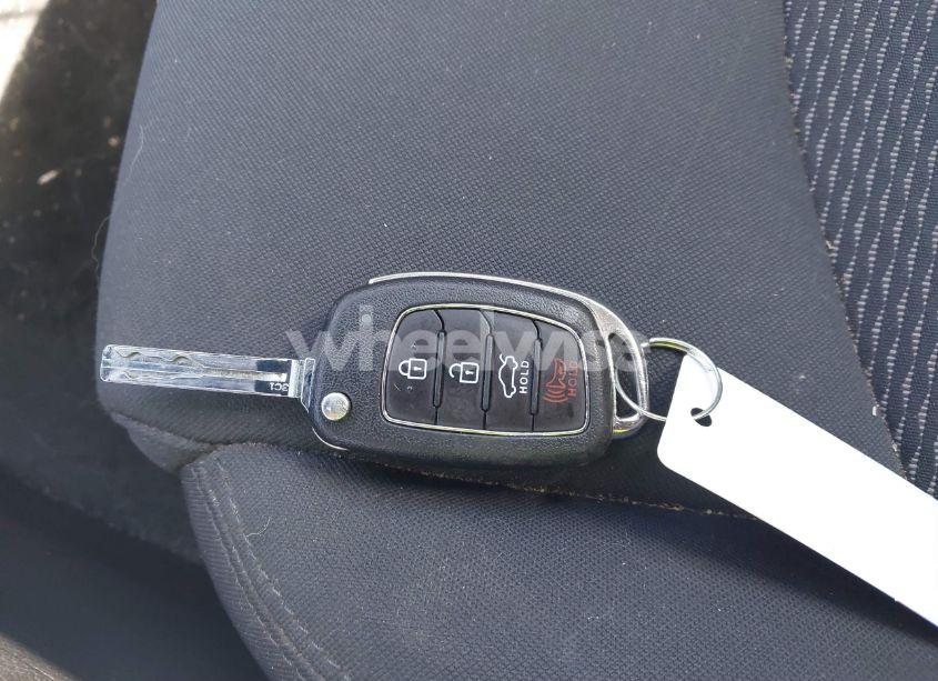 Photo 11 of 2019 Hyundai Sonata SE (VIN 5NPE24AF0KH746755)