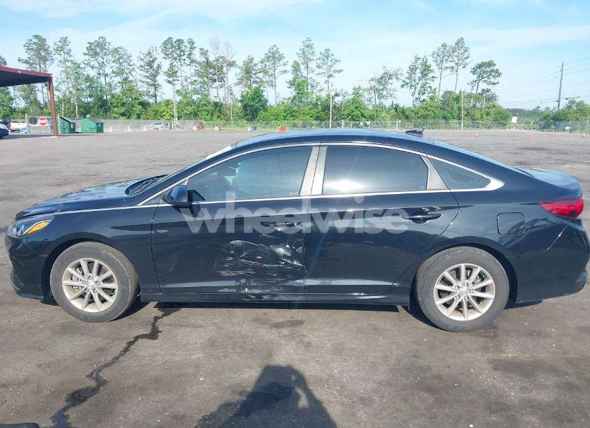 Photo 14 of 2019 Hyundai Sonata SE (VIN 5NPE24AF0KH792621)