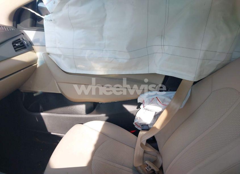 Photo 5 of 2019 Hyundai Sonata SE (VIN 5NPE24AF0KH792621)