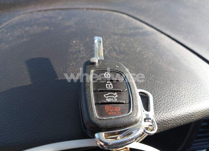 Photo 11 of 2019 Hyundai Sonata SE (VIN 5NPE24AF0KH802337)