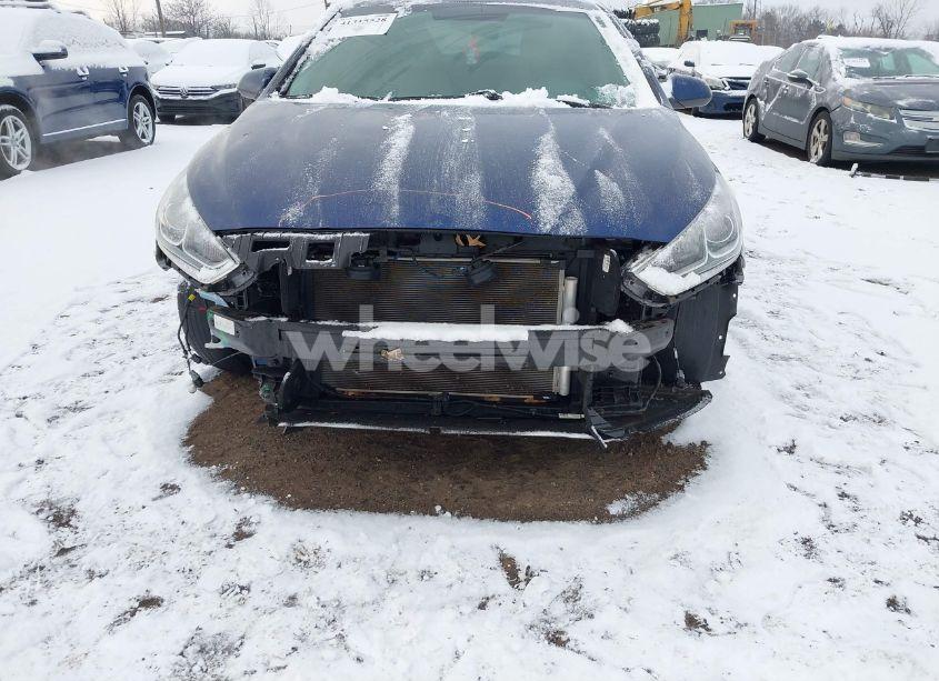 Photo 6 of 2019 Hyundai Sonata SE (VIN 5NPE24AF0KH811250)