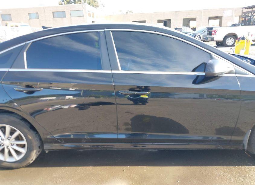 Photo 13 of 2019 Hyundai Sonata SE (VIN 5NPE24AF0KH814939)