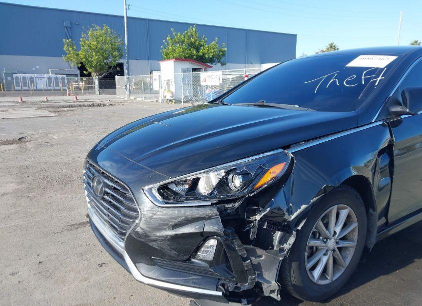 Photo 6 of 2019 Hyundai Sonata SE (VIN 5NPE24AF0KH814939)