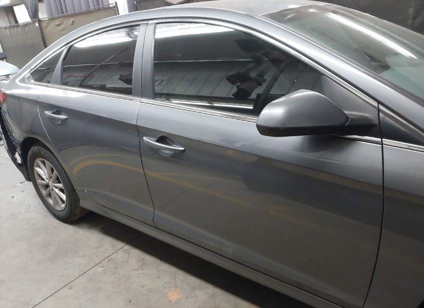 Photo 13 of 2019 Hyundai Sonata SE (VIN 5NPE24AF0KH818893)