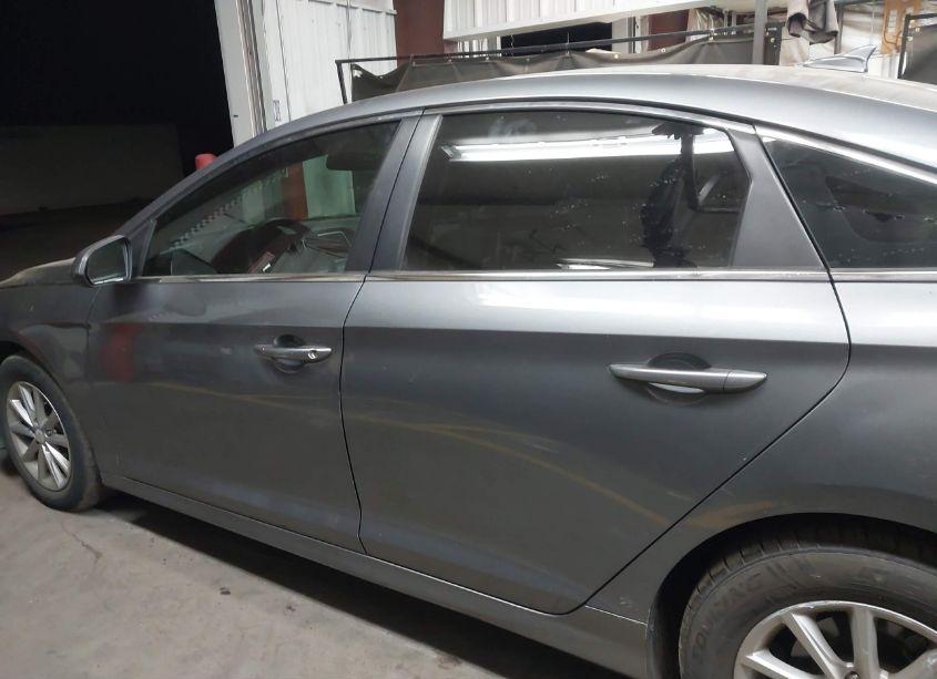 Photo 14 of 2019 Hyundai Sonata SE (VIN 5NPE24AF0KH818893)