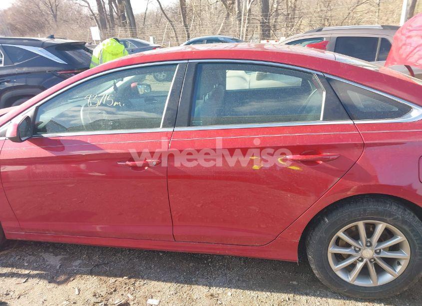 Photo 14 of 2019 Hyundai Sonata SE (VIN 5NPE24AF0KH820482)
