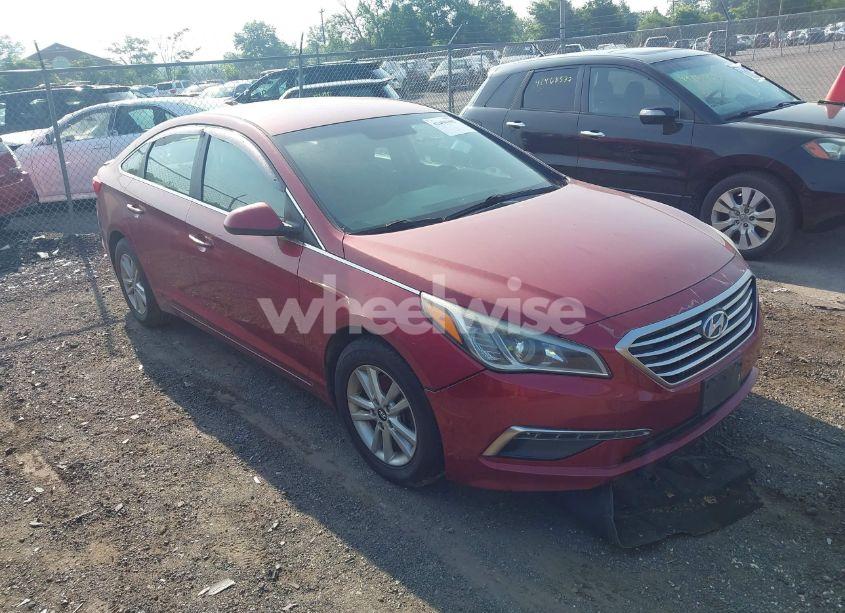 2015 Hyundai Sonata SE (VIN 5NPE24AF1FH062187) main photo