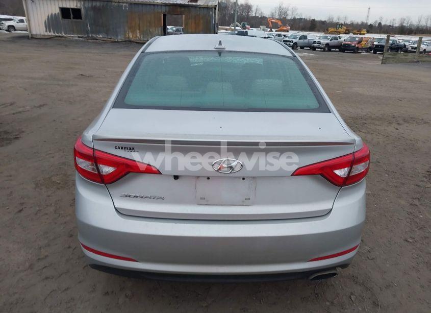 Photo 17 of 2015 Hyundai Sonata SE (VIN 5NPE24AF1FH064134)